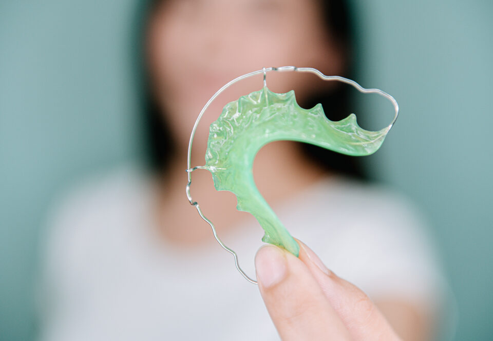 tips to keep your retainer clean and effective